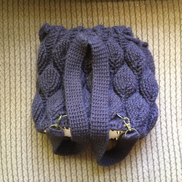 Leaf Knit Backpack Structured Bottom leaf stitch pattern boho - Picture 11 of 13